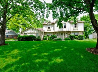 1236 Spruce Dr, Carmel, IN 46033