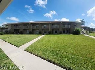 141 Cypress Way E #C-3, Naples, FL 34110