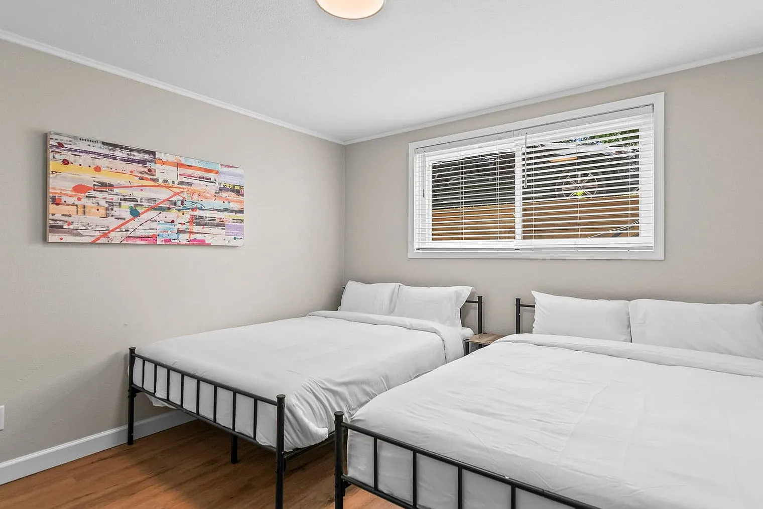 1 bed, 1.0 bath, 990 sqft, $1,993 — Photo 4