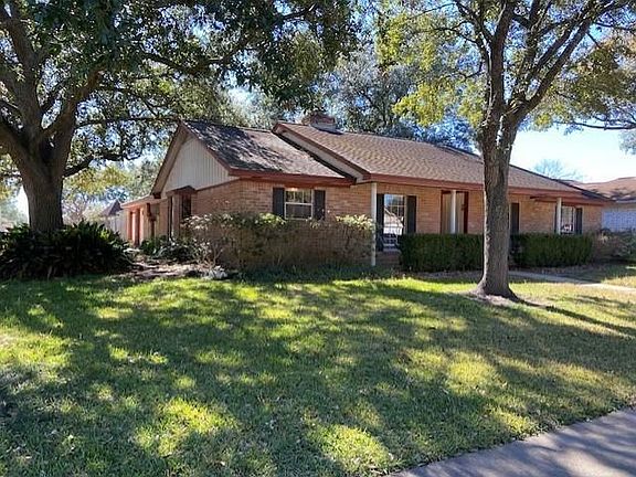 2nd image of 22303 Goldstone Dr