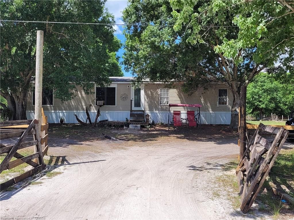 1801 Varsity Ter, Lorida, FL 33857 Zillow