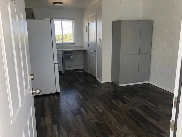 16410 Front Beach Rd — Photo 2