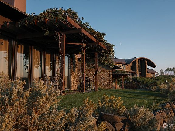 5th image of 344 Silica Rd NW #14