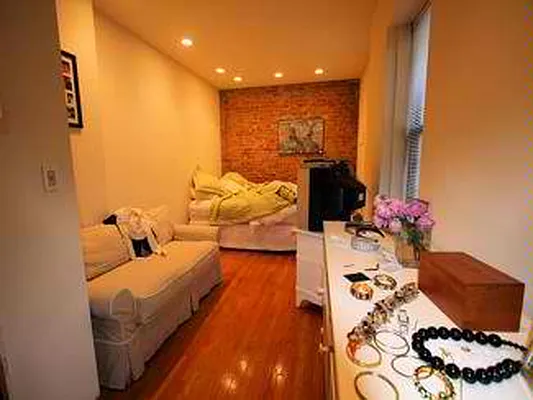 Rented by JM Preston Properties LLC | media 18