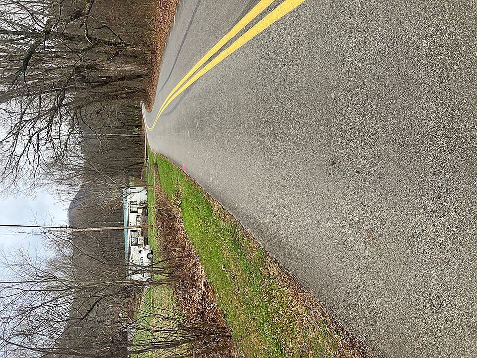 2nd image of 150 Bearfield Rd