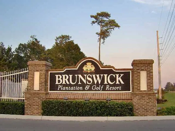 1006 Middleton Dr NW, Calabash, NC 28467
