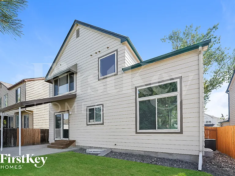2863 S Ceylon St — Photo 14