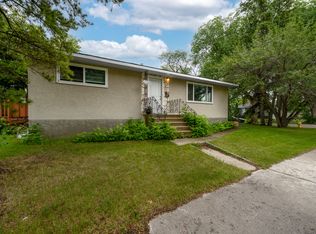 11203 42nd St NW #BM, Edmonton, AB T5W 4T9