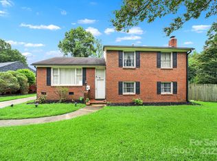 5300 Grafton Dr, Charlotte, NC