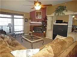 4th image of 4668 Betts Dr