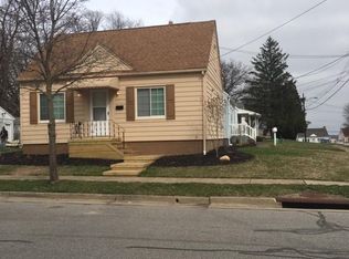 1799 9th St SW, Akron, OH 44314