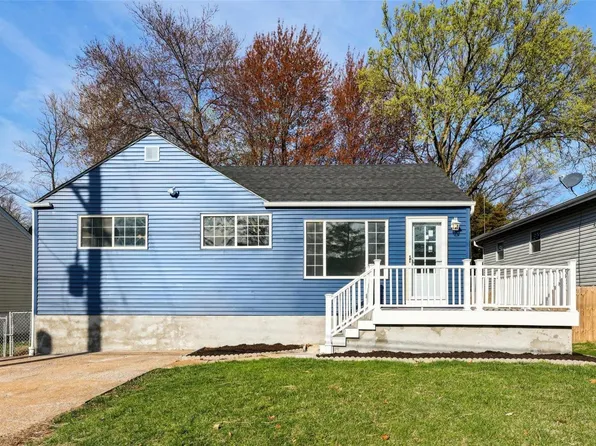 3811 Fee Fee Rd, Bridgeton, MO 63044