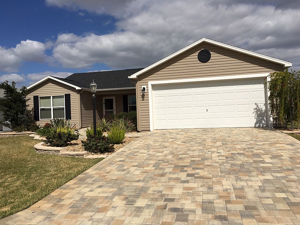 2nd image of 3467 Ridgewood Path
