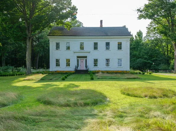 58522 Farrand Rd, Colon, MI 49040