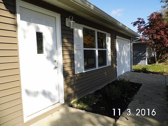 4th image of 3854 Daisy Dr