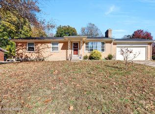 4212 Silvercreek Rd, Louisville, KY 40272