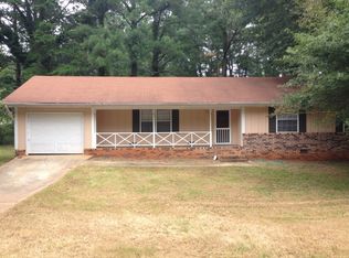 1442 Red Cedar Trl, Stone Mountain, GA 30083