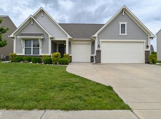 1356 Preserve Ct, Greenwood, IN 46143