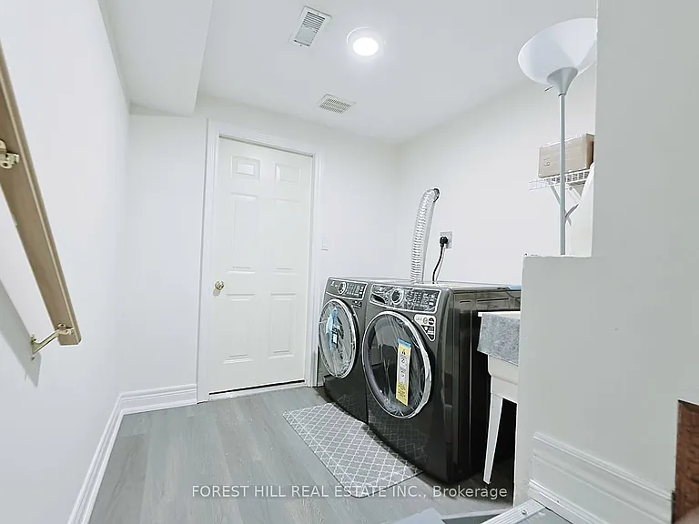 61 Fairchild Ave #BASEMENT — Photo 11