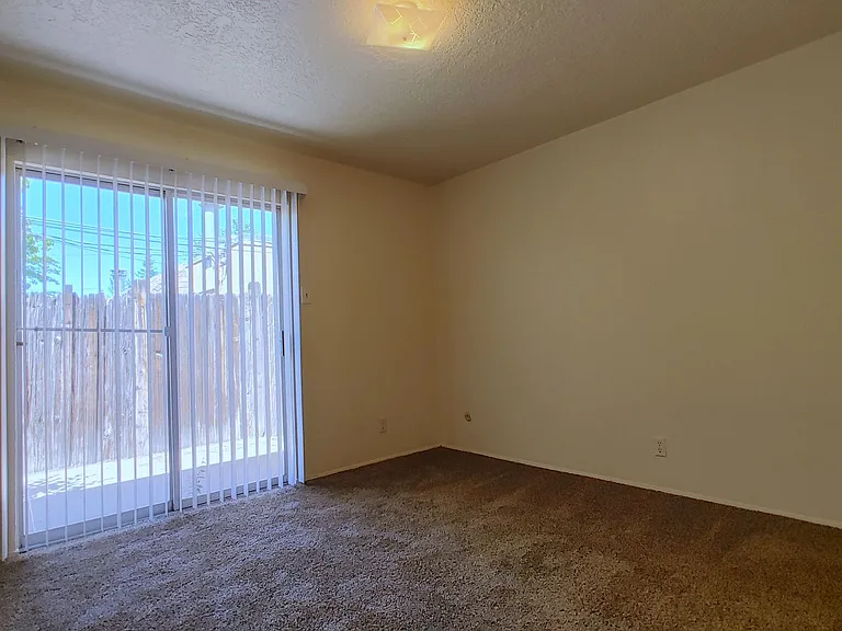 208 General Marshall St NE — Photo 4