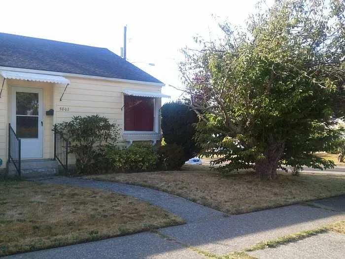 2 bed, 784 sqft, $2,500 — Photo 3
