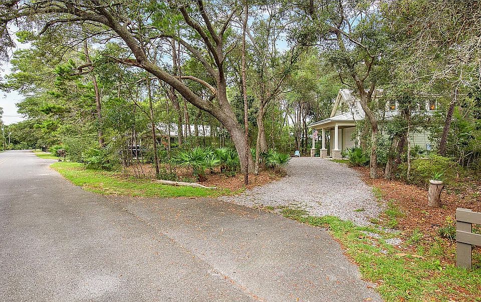 1st image of 69 Apple Ct