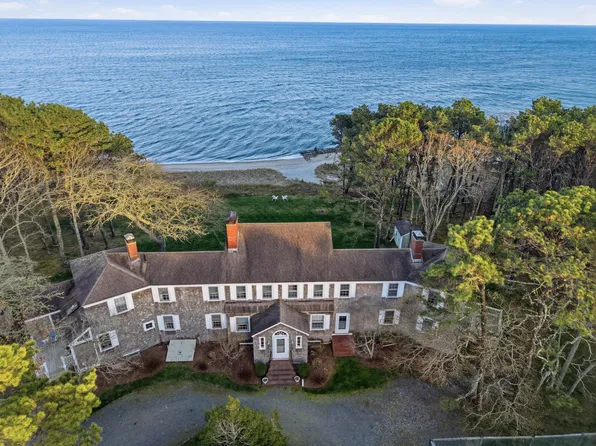 190 Vineyard Road, Cotuit, MA 02635