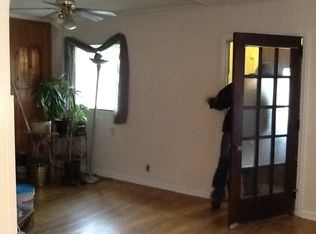 2003 Torbenson Dr, Cleveland, OH 44112