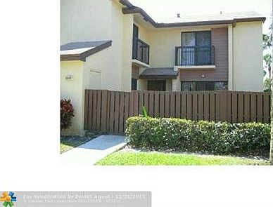 1st image of 3907 Cocoplum Cir #35114