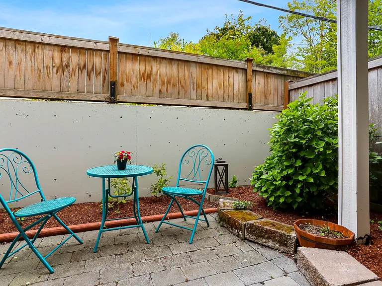 4429B 41st Ave SW — Photo 11