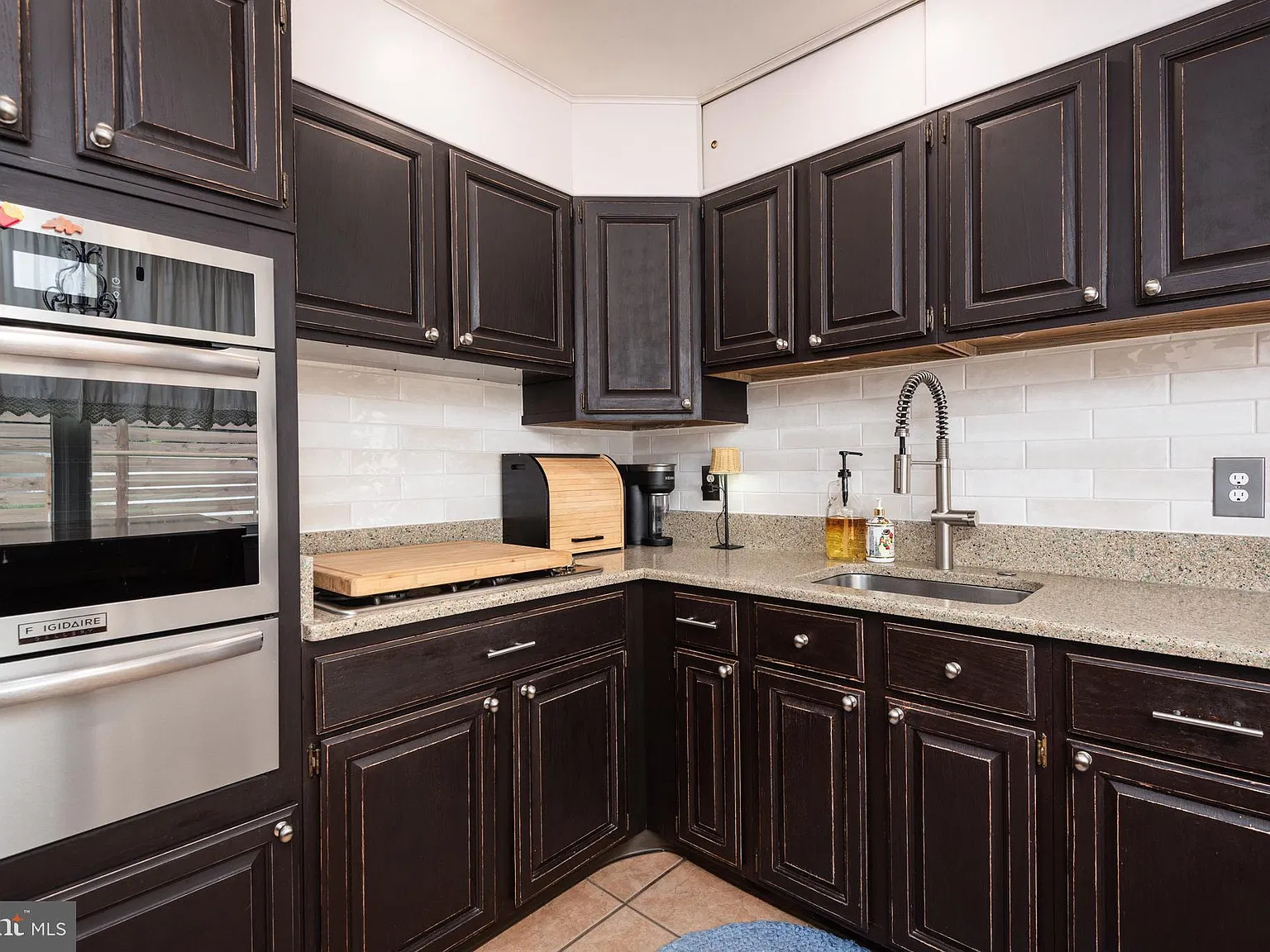 3 bed, 2.0 bath, 1674 sqft, $3,000 — Photo 4