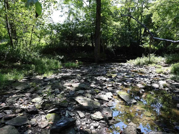 3905 Lick Creek Rd, Anna, IL 62906