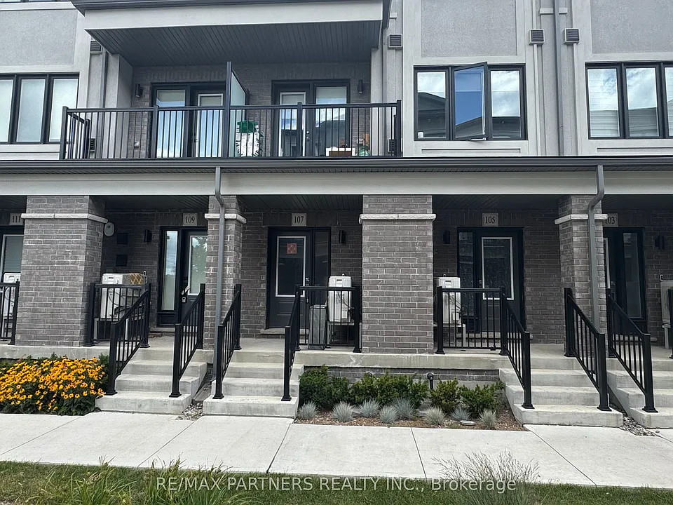 107 Matawin Ln