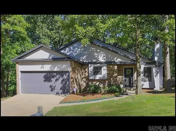 7 Kings Pointe Cv, Little Rock, AR 72211