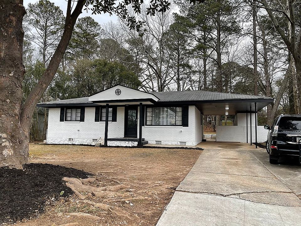 1st image of 2878 Delowe Dr