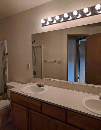 5th image of 801 SE 153rd Ave