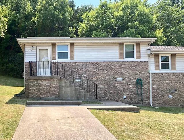 2 bed, 756 sqft, $1,295 — Photo 1