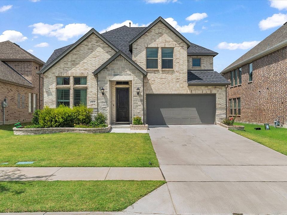 1st image of 4828 Celestial Rd