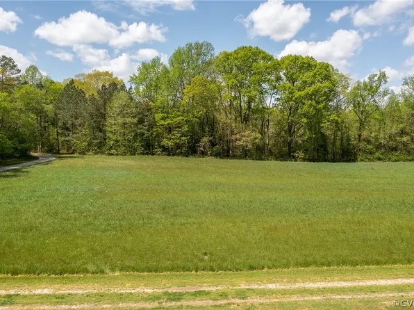 13564 W River Rd, King William, VA 23086