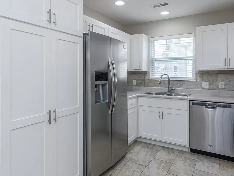 5006 Whitefish Ct — Photo 2