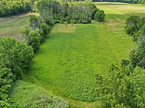 4880 Skinner Rd Lot 902, Marion, NY 14505