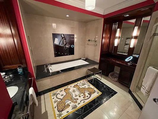 Rented by ConquestAdvisors | media 21