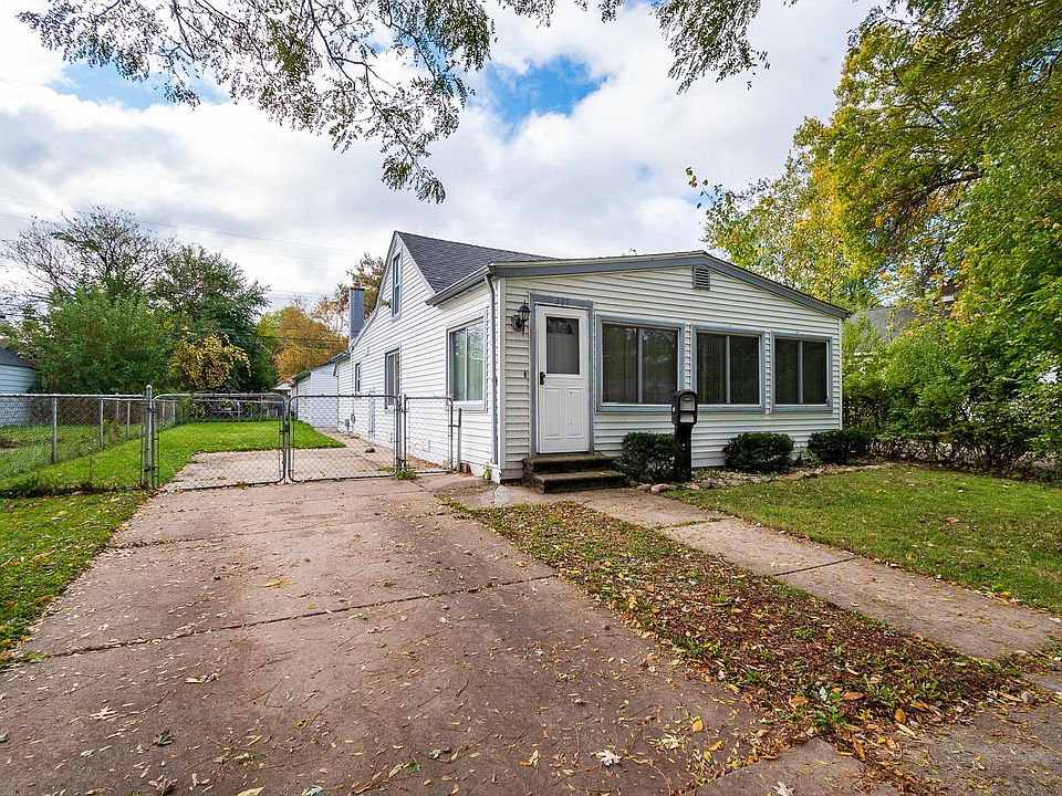 1st image of 339 W Bernhard Ave