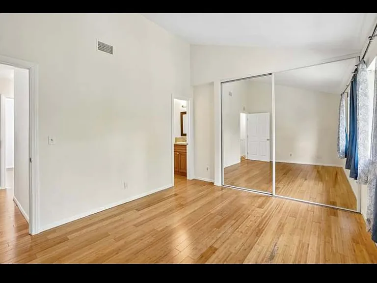 15210 Shadybend Dr #41 — Photo 30