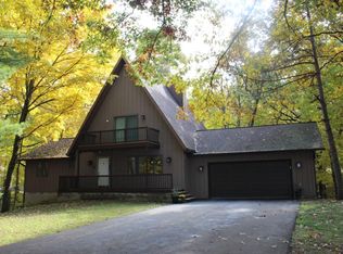 14740 Cosmos Ln, Charleston, IL 61920