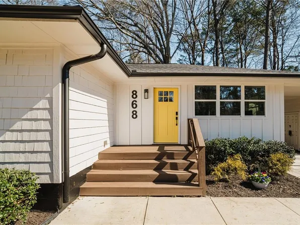 868 Stokeswood Ave SE, Atlanta, GA 30316
