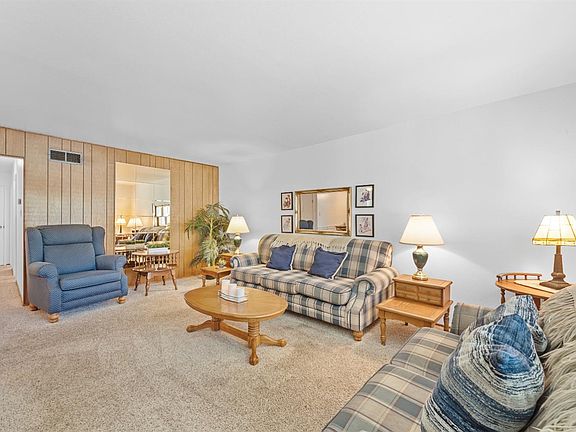 4th image of 3536 Idlewild Avenue