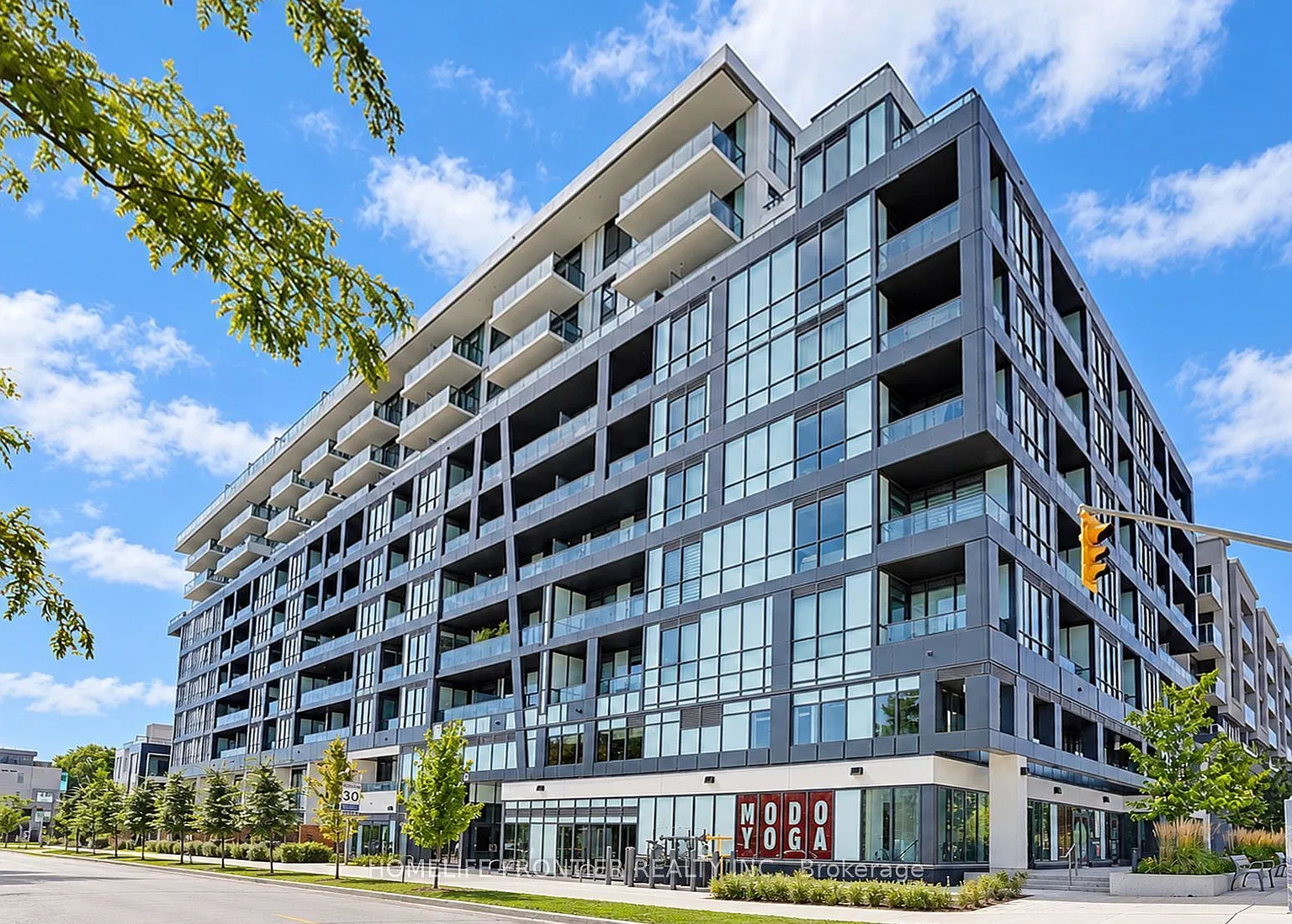 1 bed, $2,000 — Photo 1