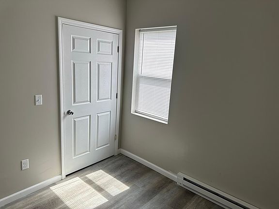 4th image of 1511 Camp St #2