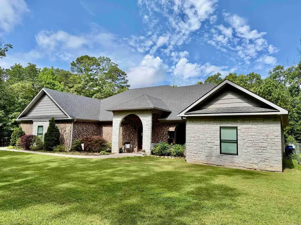 6821 Lombard Rd, Bryant, AR 72002